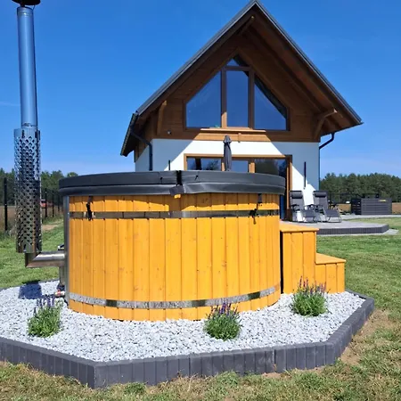 Hébergement de vacances Letniskowy Caloroczny Z Balia Ogrodowa Borsk